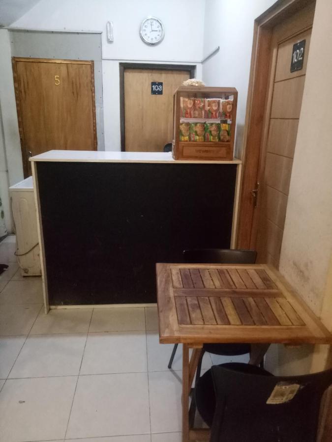 Losmen Fadel Malioboro Jogja Jogjacarta Exterior foto