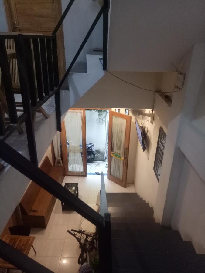 Losmen Fadel Malioboro Jogja Jogjacarta Exterior foto