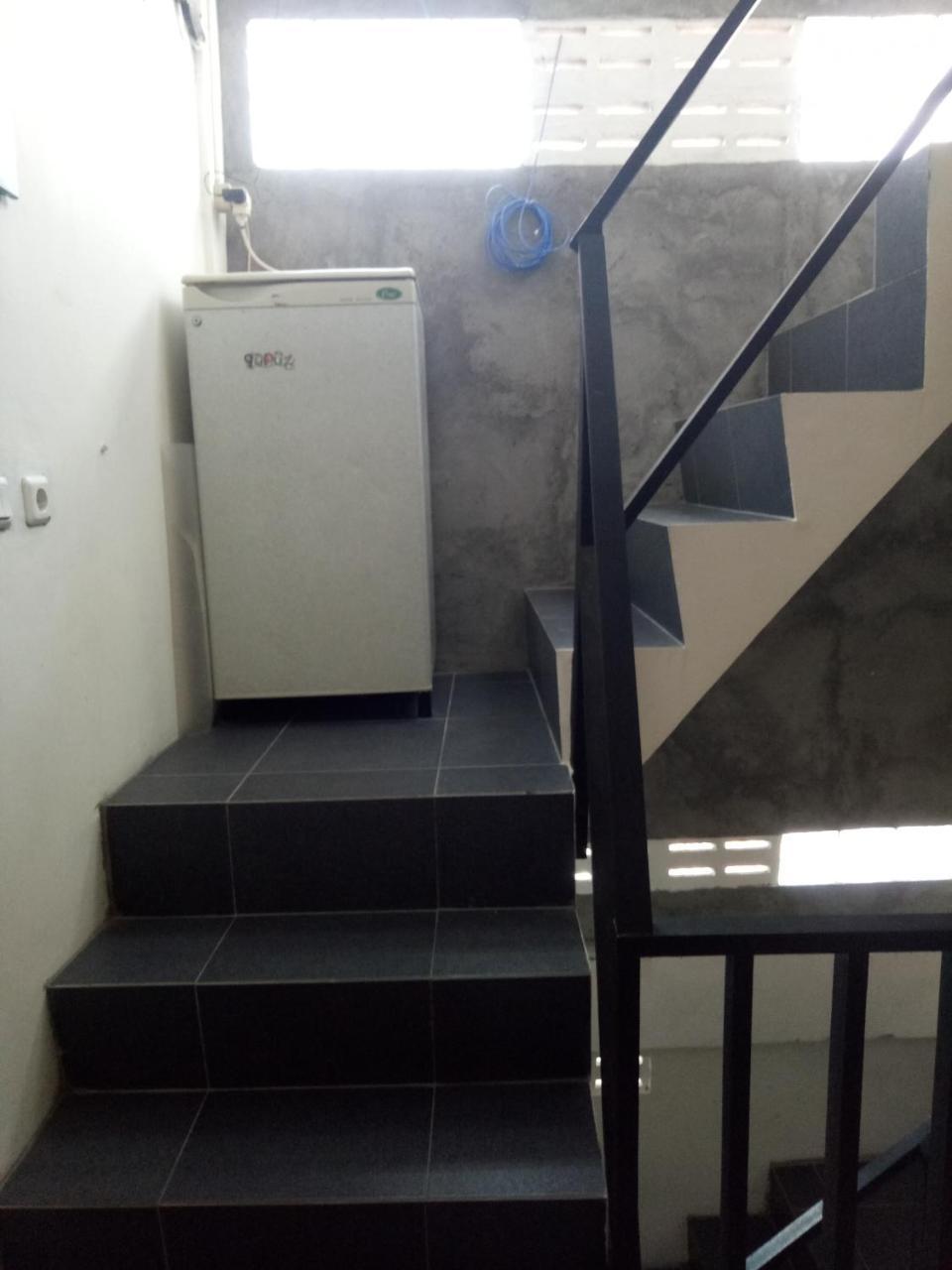 Losmen Fadel Malioboro Jogja Jogjacarta Exterior foto
