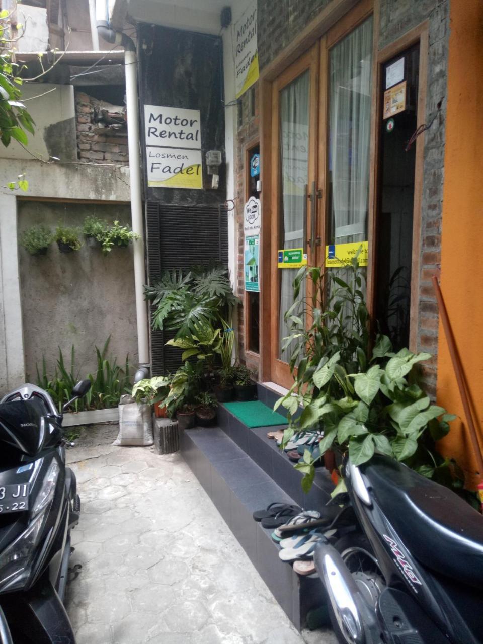Losmen Fadel Malioboro Jogja Jogjacarta Exterior foto